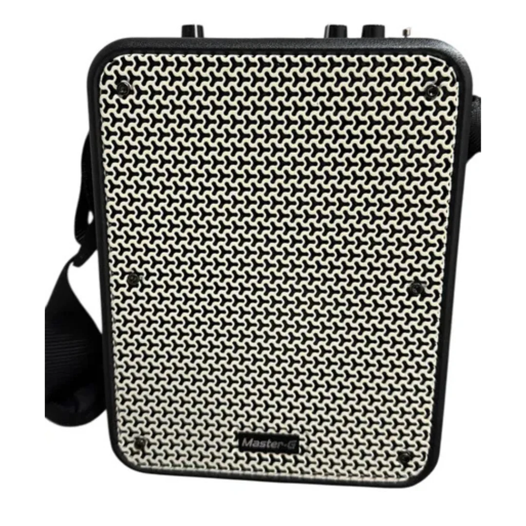 PARLANTE PORTATIL KARAOKE TWS MASTER-G MGFREESTYLE + MICROFONO NEGRO